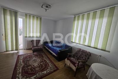 Apartament de vanzare 51mpu 3 camere zona Mihai Viteazul Sibiu - 2