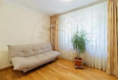 De inchiriat Casa pentru sediu de firma / birouri Sector 4 De inchiriat Casa pentru sediu de firma / birouri Sector 4 - 3