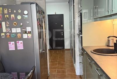 Apartament cu 2 camere la 13 minute de statia de metrou 1 Decembrie 1918 Apartament cu 2 camere la 13 minute de statia de metrou 1 Decembrie 1918 - 19