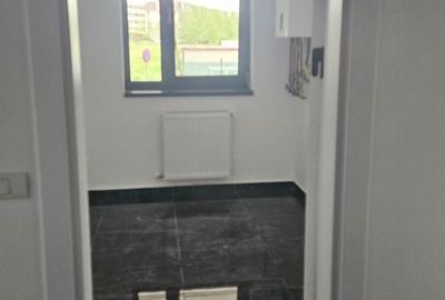 Apartament cu 3 camere decomandat în Berceni - 10