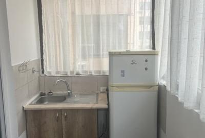 Inchirierz Garsoniera  Militari Residence strada Tineretului - 8