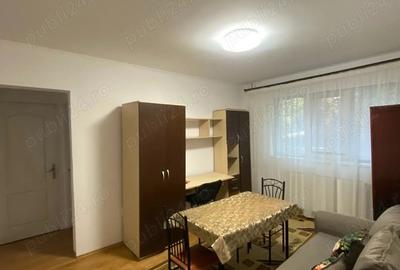 Inchiriez apartament 3 camere in Mana?tur zona Pia?a Flora - 1