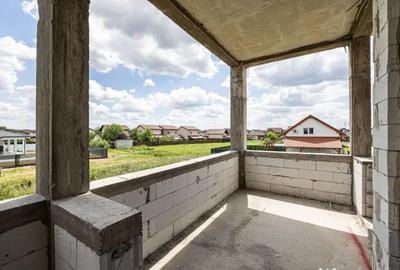 Casă cu 6 camere cu Canalizare în Vladimirescu - 7