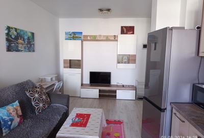 Apartament cu 2 camere decomandat în Roșu - 1