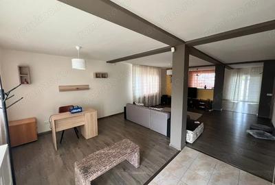 Casă cu 4 camere cu Canalizare în Moșnița Nouă - 1