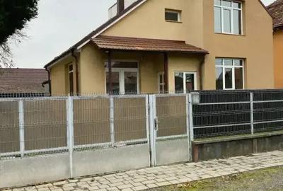 Casă în Livada - 7