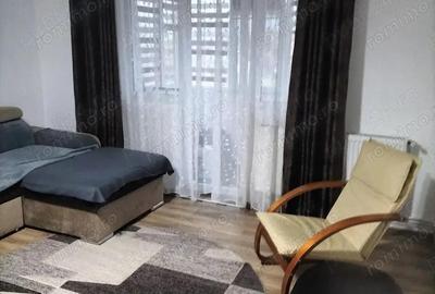 Apartament cu 2 camere decomandat în Astra