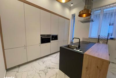 Apartament cu 3 camere în Central - 11