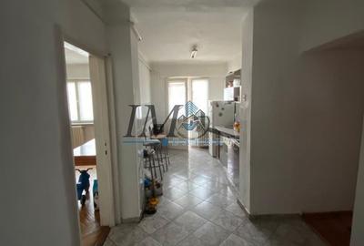 Apartament cu 4 camere în Cetate - 2