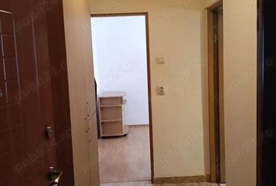 Apartament cu 2 camere semidecomandat în Decebal - 1