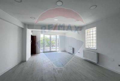 Birou, de 47 mp, în Lizeanu - 5