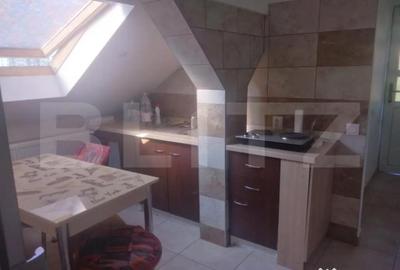 Casă cu 4 camere cu Canalizare în Dâmbul Rotund - 8
