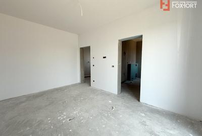 Duplex cu 5 camere cu Canalizare în Dumbrăvița - 9