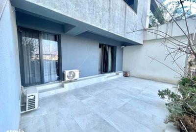 Apartament cu 4 camere în Central - 12