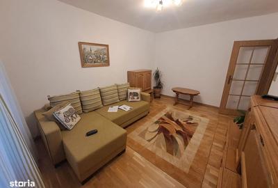 Apartament cu 3 camere decomandat în Păcurari - 4