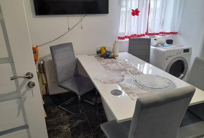 Casa renovata 2 camere de vanzare str. Campului Fagaras jud. Brasov - 2