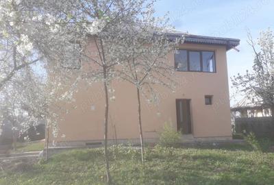 Casă cu 5 camere cu Teren 567 Mp în Târgu Neamț - 9