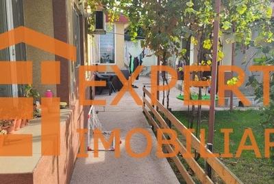 Casa situata in zona Bratianu din caramida - 9