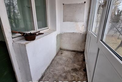 Apartament cu 3 camere decomandat în Drumul Taberei - 9