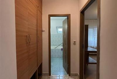 Inchiriere  Apartament cu 3 camere Decomandat zona Garii - 5