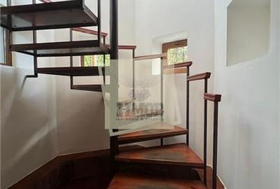 Apartament cu 3 camere 2 bai si garaj zona Premium - 4