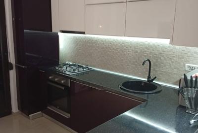 Apartament cu 3 camere decomandat în Dobroești - 3
