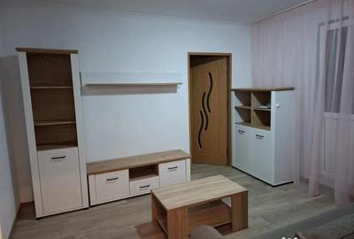 Apartament cu 2 camere nedecomandat, mobilat în Podu Roș - 3