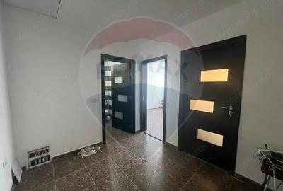 Casă cu 4 camere cu Teren 312 Mp în Câmpineanca