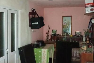 Casă cu 4 camere cu Teren 1500 Mp în Bârsa - 5
