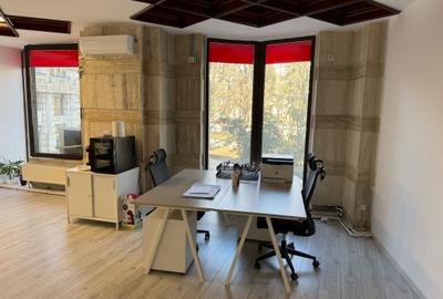 Unirii Business View / Spatiu de birou 45 mp / Showroom / Etaj 1 - 3