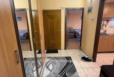 Apartament cu 2 camere decomandat în Rahova