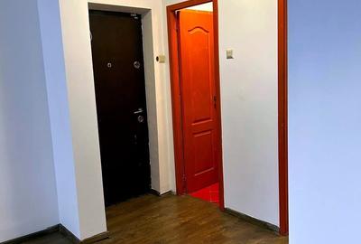 Apartament cu 2 camere semidecomandat, mobilat în Independenței - 3