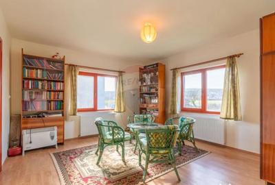 Casă cu 2 camere cu Teren 3301 Mp în Jucu - 11