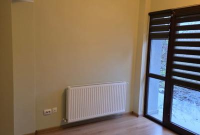 DUPLEX  Vila 8 camere, S+P + GRĂDINĂ PRIVATĂ, 145mp. - AFACERE PERFECTĂ - 1