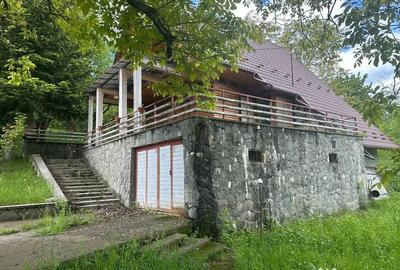 Casă cu 4 camere cu Teren 1916 Mp în Homorâciu - 12