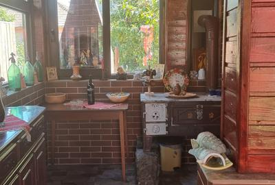 Casa si anexa de 20 mp in Babeni - 13