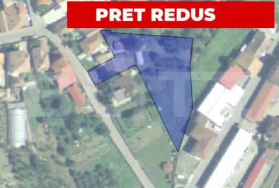 Teren de 2001 mp, în Central