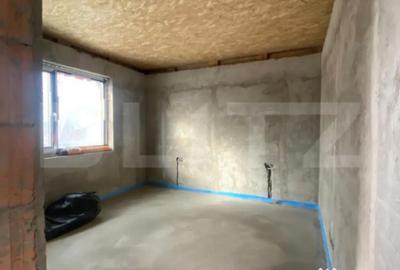 Casă cu 4 camere cu Teren 600 Mp în Unirea - 2