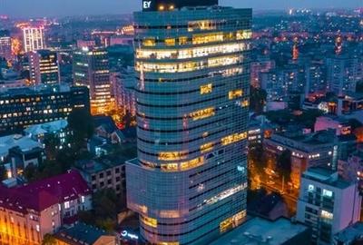 Birou, 568 mp în P-ța Victoriei