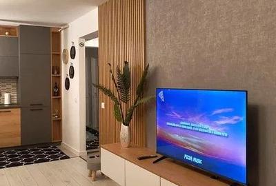 Apartament cu 2 camere decomandat în Tractorul - 2