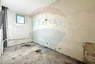 Casa tip pensiune de vanzare in Eforie Nord teren 300 mp - 12