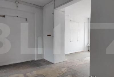 Spațiu comercial, de 70 mp, în Micro 3 - 5