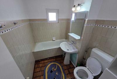 Apartament cu 2 camere decomandat în Central - 3