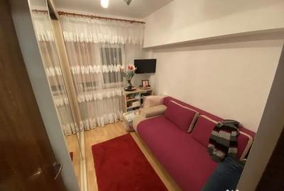 Apartament cu 4 camere decomandat, mobilat în Far - 8