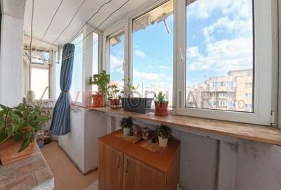 Apartament cu 4 camere decomandat, mobilat în 13 Septembrie - 2