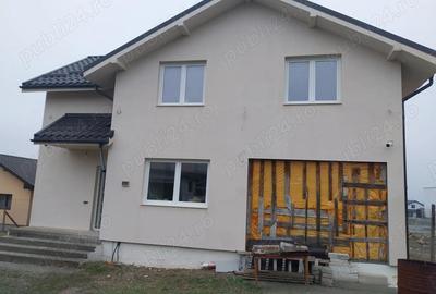 Casă cu Teren 252 Mp în Valu lui Traian