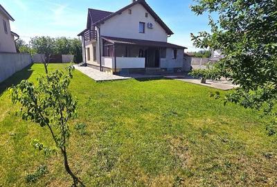 Casă cu 4 camere cu Teren 1000 Mp în Central - 3