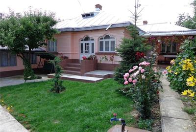 Casă cu 5 camere în Lespezi - 2