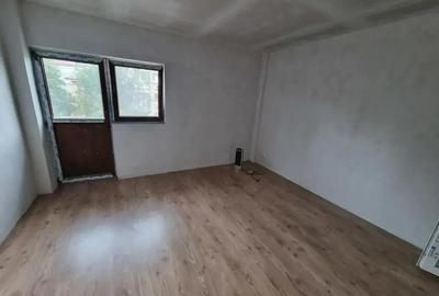 A 33 Proprietarul vinde casa energiei gara construita acum 3 an din caramida , - 4