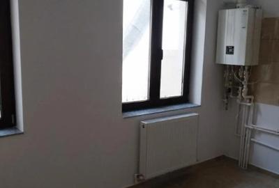 Birou, de 100 mp, în Central - 12